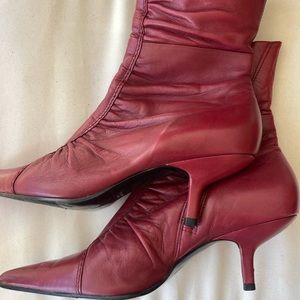 Vintage Red Leather Ankle Boots Kitten Heel Pointed Toe late 90s to Y2K Vibe